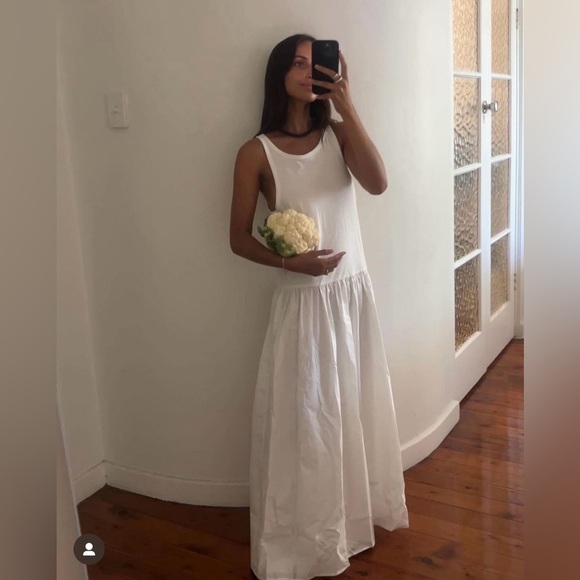 The Frankie Shop Solaqua The Marlo Drop Waist Maxi Dress Ivory - Picture 9 of 9